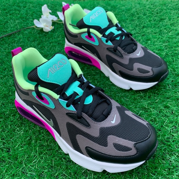 Nike Air Max 200 Womens - Picture 6 of 7